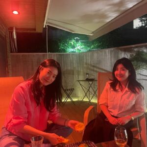 Ok Ja-yeon Instagram - 😌