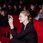 Oksana Akinshina Instagram - Просто ещё чуть чуть с премьеры «Караморы»! @dkentertainment.studio Уже на платформе. #карамора #dkentertainment