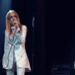 Olena Oleksandrivna Kucher-Topolya Instagram - Музика - мова без слів, що об’єднує нас в емоційній веселці мелодій і лірики.