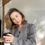 Olesya Rulin Instagram – 24 hours in LA and why has it taken me this long to try and Air Wrap ?