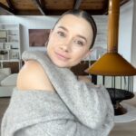 Olesya Rulin Instagram – The end of the year always fills me with anxiety about all the things I didn’t have time to do. This year, in particular, I am trying to set aside more time to reflect on all of the things I did do and how much the older versions of me would be proud.