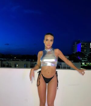 Olga Bednarska Instagram - Ants in my pants 🐜