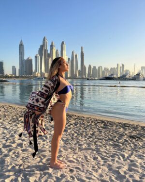 Olga Bednarska Instagram - Habibi come to Dubai🐪🌅