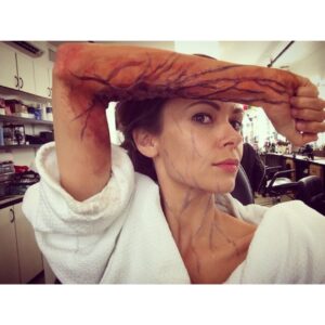 Olga Fonda Instagram - #BTS on Vampire Diaries. Can you guess the episode? #TakeMeBackTuesday #TVD #vampirediaries #nadia #throwback #cw