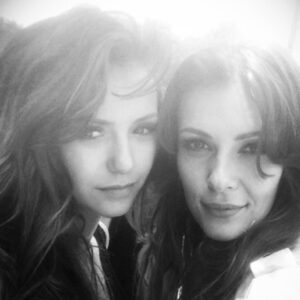 Olga Fonda Instagram - Happy Birthday to the beautiful & talented @ninadobrev! Best wishes and big hugs ❌⭕️ 🎉🎂💕 #HappyBirthdayNina