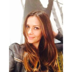 Olga Fonda Instagram - Happy Wednesday! What’s your Wednesday selfie? ☀️📸💋#WednesdaySelfie #Wednesdays #BeHappy #Smile #Selfie #Sun #LA #California #Highlights #ShowmeYourSelfie