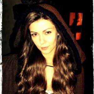 Olga Fonda Instagram - #throwbacktuesday #BTS on Vampire Diaries. Miss the @thecwtvd Family & the Fall season in Atlanta! 😍 #TheVampireDiaries #TVD #JustinTimeForHalloween #TVDcostumes #Halloween #Fall #Seasons #Atlanta #ATL #itistoohotoutside #LAheat