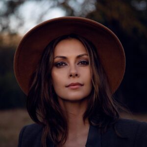 Olga Fonda Instagram - Happy New Year to you all 🥂💋