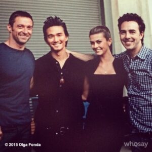Olga Fonda Instagram - Photographer on set is the same photographer on Real Steel. Takes me back to those fun days on set w/ @RealHughJackman @ShawnLevyDirect @KarlYune #takemebacktuesday #RealSteel #BTS #OnSet #memories