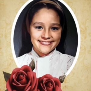 Olivia Hussey Instagram - Haha!!😂My first ever photo shoot😂🥰Sweet memories❤️Good Morning ❤️🙏