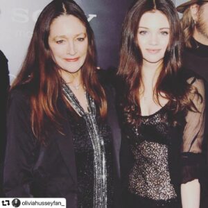 Olivia Hussey Instagram - Yes Thank you🙏❤️🌞💕🌹Have a great week❤️🙏