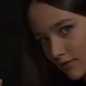 Olivia Hussey Instagram - ❤️🙏❤️🌹