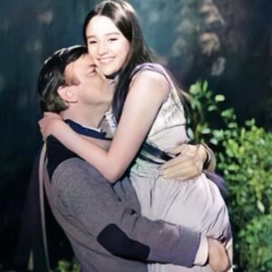 Olivia Hussey Instagram - Good Monday Morning ❤️Hug somebody and smile xxxHave a great Day and Week💫🙏❤️#love#mondaymotivation#photofromRomeoandJuliet#Gatitude#life❤️🌹💫