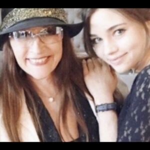 Olivia Hussey Instagram - Happy Daughters Day to the most beautiful,wonderful Daughter in the World❤️❤️❤️💕💕💕💕🙌🙌🙏🙏🌹🌹🌹I love you with ALL my heart❤️