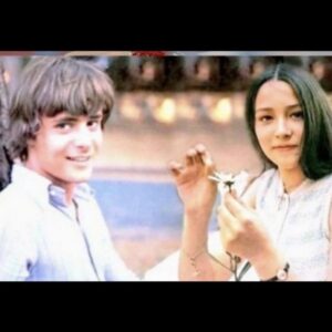 Olivia Hussey Instagram - Another shot I’ve never seen before😂❤️🙏Good Monday Morning Everyone 🌟❤️🙏🙌❤️#love#fun#instagood🙏
