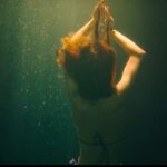 Olivia Morris Instagram - Underwater shoots for The Head S2 🤝🏼 the gorgeous team keeping me from drowning @thehead_serie @themediaprostudio