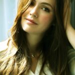 Olivia Sanabia Instagram - Hair and photo creds to the sweetest @mikahairstylist 🤍🤍🤍