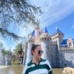 Olivia Sanabia Instagram - 🩵 🏰 ✨💕