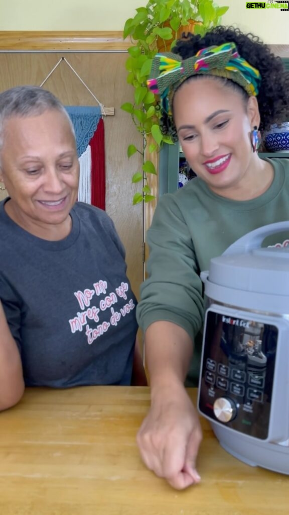 Omallys Hopper Instagram - By popular demand! Doña Connie is BACK! And she wanted to make Chicken Patita Soup for you. Aquí yo me colgué 🫠🫠 I’m not at the level of appreciation that this recipe deserves. My mom says this is how she stays looking so young. #collagen New Shirt from @karla.and.co “No me mires con ese tono de voz”
