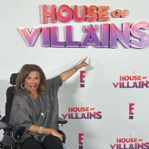 Omarosa Manigault Instagram - We had a ball at the #HouseOfVillains Premiere!!! Tune in October 12th only on @eentertainment 😈👍🏼 #aldc #abbylee #aldcalways #abbyleemiller #e #enews #eentertainment #abbyleedancecompany