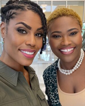 Omarosa Manigault Instagram - Last day of the semester photo dump! 💙💛
#lawyerloading🎓📚⚖️ 
#HBCU