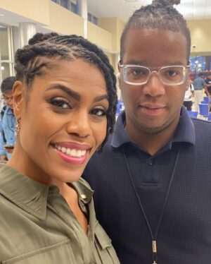 Omarosa Manigault Instagram - Last day of the semester photo dump! 💙💛
#lawyerloading🎓📚⚖️ 
#HBCU