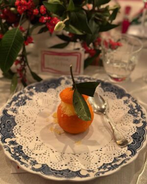 Ophelia Lovibond Instagram - A scrumptious dinner in the most gorgeous home with Janet the puppy as guest of honour ❤️ Thank you @iamlaurajackson for always being the #hostesswiththemostess and @boden_clothing for the #glam #gladrags ✨ Very much kicked off the #partyseason! #bodenclothing #dinnerparty #aboutlastnight