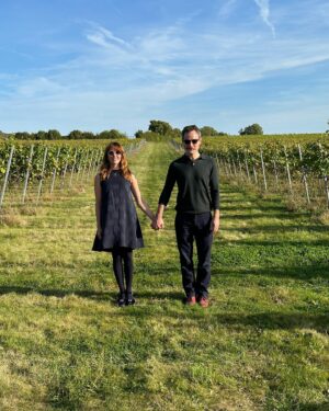 Ophelia Lovibond Instagram - Wine Country @westwellwines @winetoursofkent @henrypettigrew #winetour #wellthatwasfun #kentishwine #winetoursofkent #westwellwines #lovelocal