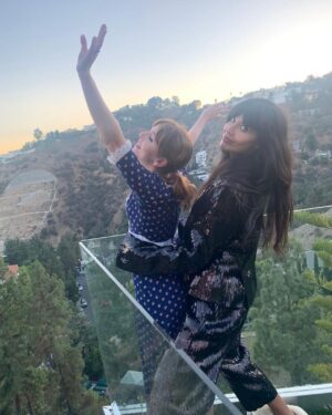 Ophelia Lovibond Instagram - Happy Birthday you absolute plonker. Love you as much as we love dogs @jameelajamil ❤️ #oldfriends