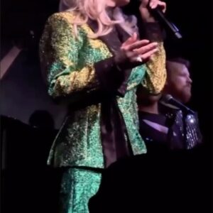 Orfeh Instagram - Cuz you shouldn’t post on a Saturday during a March monsoon, please know that I will & please enjoy some clips & pix from our debut this past Thurs @cafecarlyle 💖💫🎤 Thank you to the (thus far) absolutely phenomenal & incredibly WARM audiences we’ve had for showing up & having such a great time with us‼️ We’re looking forward to performing once more for you TONIGHT💥 See you soon ❌ 
.
.
.
💖 @stevenjamail @getfitwithnik @timothyonline @jeremyyaddaw @rootsandgroovesmusic @tommybracco @sashington @thomastheboxer @lisakittykittynyc @javiermorgado @evanbretos @stillceej @ella.stiller LOVE YOUSE TO THE ⭐️⭐️⭐️
Fierce GLAM: @deartyler @dstylemakeupofficial @ritahazan @miguelluishair @jeromelordetsalon & @isabelmakeupnyc 😘😘😘
.
.
.
#cafecarlyle #concert #nyc #legends #icons #singer
