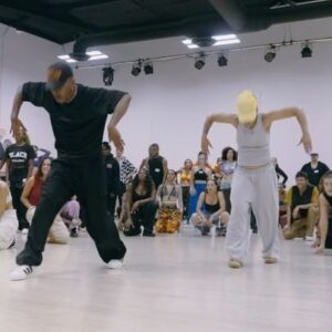 Oriane Serveille Instagram - sneak peek of the @tinashenow BB/Ang3l x @coachella Audition with the big brother @shaylatukolan !! WE DANCIIIIIIN !
🎥: @bobby11dacones