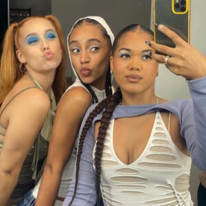 Oriane Serveille Instagram - ‘NICE TO MEET YOU’ @pinkpantheress ft. @centralcee || new one with my favorite dutchies !! 🌟

Director: Charlotte Rutherford @charlie__chops
Production Company: OB42 @ob42.uk
Producer: Natalie Steiner @whereisnatalienow 

Choreographer: Shay Latukolan - @Shaylatukolan
Assistant Choreographer: Lars Bohte - @Larsbohte
Artist Handling - Dancers: Naïm Ymani Latukolan - @Naimymani

Dancer: Devanté Walden - @devantedw
Dancer: Jade Monteban - @jademonteban
Dancer: Leonarda Lovrekovic - @leonarda_lovrekovic
Dancer: Luciano Hiwat - @lucianohiwat010
Dancer: Marquisha Melcherts - @marquisha._
Dancer: Mezack Sahetapy - @mzckshtpy
Dancer: Nathaniel Samp - @nvtethekid__
Dancer: Oriane Serveille - @oriane2504
Dancer: Robin Benjamin- @_robinbenjamin
Dancer: Rosa Thomford - @rosathomford
Dancer: Valery Bouwknegt - @valerybouwknegt
Dancer: Xenisa-Xhanee Scheek - @xenisa_xhanee

Cast Stylist: Ellie Walker @ellieslwalker
Cast Styling Assistant: Beth Bycliff @print_cess_
Cast Hair & Makeup Artist: Georgia Hope @georgiahopemakeup
Cast HMU Assistant: Sheree Jourdan @x_sjourdan
Cast HMU Assistant: Lizzie Checkley @lizziecheckley
Cast HMU Assistant: Shani Mushington @shanimushington