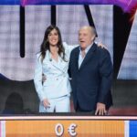 Orietta Berti Instagram - Quando la nostra Silvia sfida Orietta e Cristiano nel nuovo studio de #LaRuotaDellaFortuna con il mitico Gerry... succede di tutto! 🤩💥❤️ #Verissimo