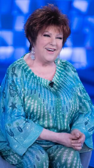 Orietta Berti Instagram - Tra Orietta Berti e il suo Osvaldo iniziò tutto così… 😅🫶🏼
#Verissimo