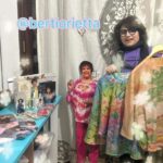 Orietta Berti Instagram - #love💖 #collezione #stefanoficili Care amiche e cari amici, oggi permettetemi di ringraziare il giovanissimo Stefano Ficili (da Sicli), un caro e giovane fan che mi ha inviato questa bella foto con una parte della sua collezione su di me... una vera meraviglia😍❤💖💚🧡💗💜💛💙 Pensate che oltre ai miei dischi, ai libri, alle cover e alle tazze...ha addirittura un #cartonato simile a quello del caro @manuelito e anche due outfit come i miei di Pin Up🤗 Grazie❤ al caro Stefano e alla sua mamma Angela @scivolettoangela per l'affetto e la stima. E voi cari amici cosa adorate collezionare? Un abbraccio a loro e a tutti voi💖 Orietta @stefanoficili #collection #OriettaBerti #gratitudine #fans #ladolcezzadeibambini❤ @pinupstars @ideandoo_ @rizzolilibri @gribaudo_editore @selfdistribution @mediasetinfinity @believemusicitalia @rosario_fiorello @neroblk @nickcerioni @leandroemede @damianafiorentini_gioielli @361comunicazione @macheteprod @rosevillain @inemiliaromagna #unaricettaconorietta #lamiavitaèunfilm #55annidimusica #covers #mug #iconic