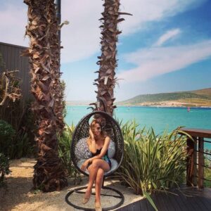 Özlem Conker Instagram - ❤