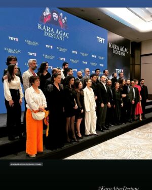 Özlem Conker Instagram - Her yenilik,titizlikle yapılan seçimler, hayatımızda olan ve yeni katılan dostlar,çalışmak, üretmek,eğlenmek, paylaşmak,başka şehirlerde yeni serüven yaratmak benim iş hayatımın özeti.. İyi ki yolum KaraAğaç’la da kesişti..💫@karaagacdestanidizitrt
