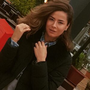 Özlem Conker Instagram - 