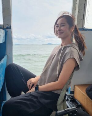 Paige Chua Instagram - I was in Ubin, and I can't remember if I have been there b4.
Did enjoy this little adventure...
But it was such a  hot day!!

Drink up, stay indoors if u have the luxury to do so....
🥵🥵