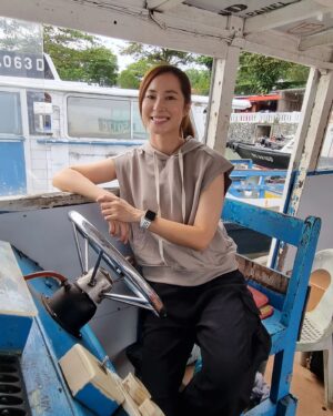 Paige Chua Instagram - I was in Ubin, and I can't remember if I have been there b4.
Did enjoy this little adventure...
But it was such a  hot day!!

Drink up, stay indoors if u have the luxury to do so....
🥵🥵