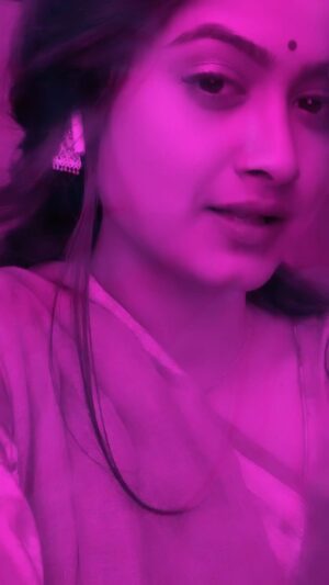 Pallabi Dey Instagram - 