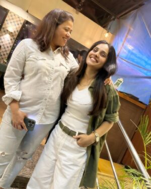 Pallavi Patil Instagram - Karnik and Patkar Family 🩷🩷🩷
.
.
Missed you
chingi ,varsha tai,tagya ,aaba,tai,mai,baban ,nandudada
.
.
#zeemarathi #navagadinavarajya #rama #raghav #aanandi #sulkshana #patkaraai #patkarbaba