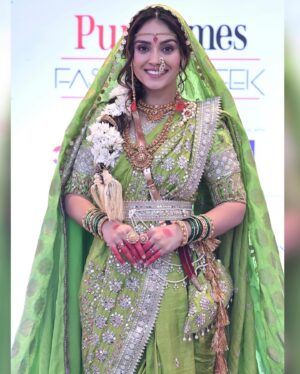 Pallavi Patil Instagram - 💚💚💚
.
.
Photography by @saneshashank @addy_d_0607 
Makeup by @nupuradeshpande_artistry 
Hair by  @hairandmakeupbyradhe 
Styled by @samprata23
CELEBRTITY management @makeupbyberdesaurabh
Saree @royaltasta
Jwellery @satyamjewellers 
Nath @jizajewellerystudio
.
.
#saree #traditional #punetimes #punetimesfashionweek #pallavipatil