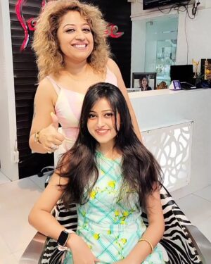 Pallavi Sharma Instagram - New experience ❤️
#salon #new #hairstyle #love