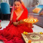 Pamela Mandal Instagram - Happy Diwali #festival #diwali #puja #ganpati #laxmipuja👣 #happydiwali #instagram #sareelove #bts