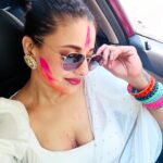 Pamela Mandal Instagram - #holifestival #holi2024 #celebration #iskontemple #holidancefestival #holiwithfriends #dholpurnima #iskonjuhu #reelkarofeelkaro #enjoyforever #enjoyevwrymomentofyourlife