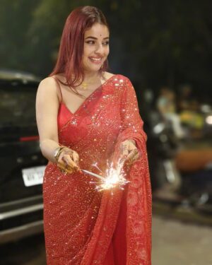 Pamela Mandal Instagram - Happy Diwali 

#festival #diwali #puja #ganpati #laxmipuja👣 #happydiwali #instagram #sareelove #bts