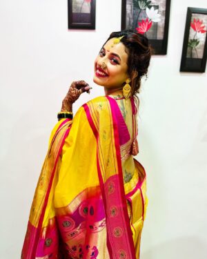 Pamela Mandal Instagram - Ganpati Bappa Mourya

#reelsinstagram #reels #dance #ganpatibappamorya #ganpatifestival #festivevibes #bts #harekrishna #krishna #bappamorya #gannu #ganpati #like #comment #krishna #gopi