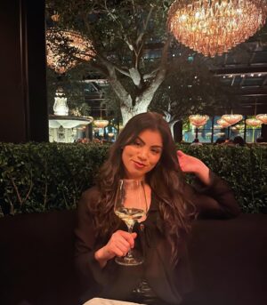 Paola Andino Instagram - 12•21 💌