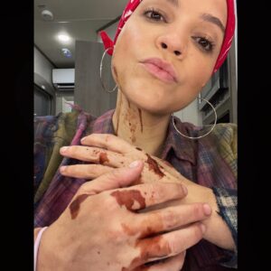 Paola Lázaro Instagram - apocalipsis 🩸 half Paola half Princess Juanita Sanchez 🇵🇷 #thewalkingdead #twdfamily